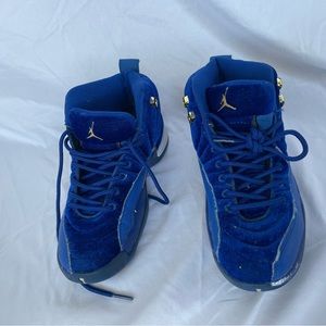 Air Jordan blue shoes